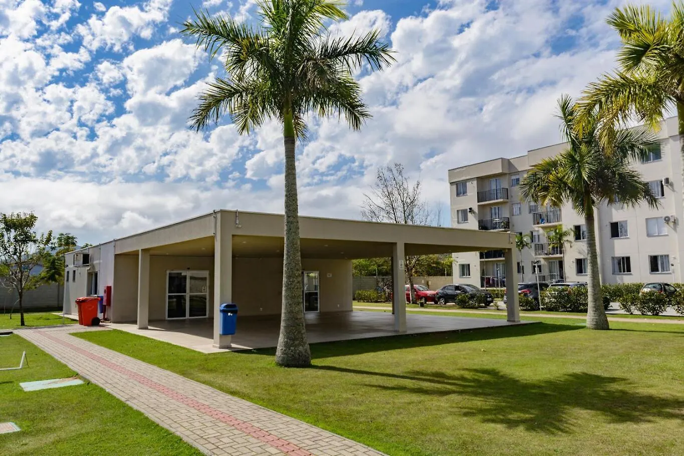 Apto C Otima Localizacao Prox Praias E Pq Aquatico Florianopolis Brazil